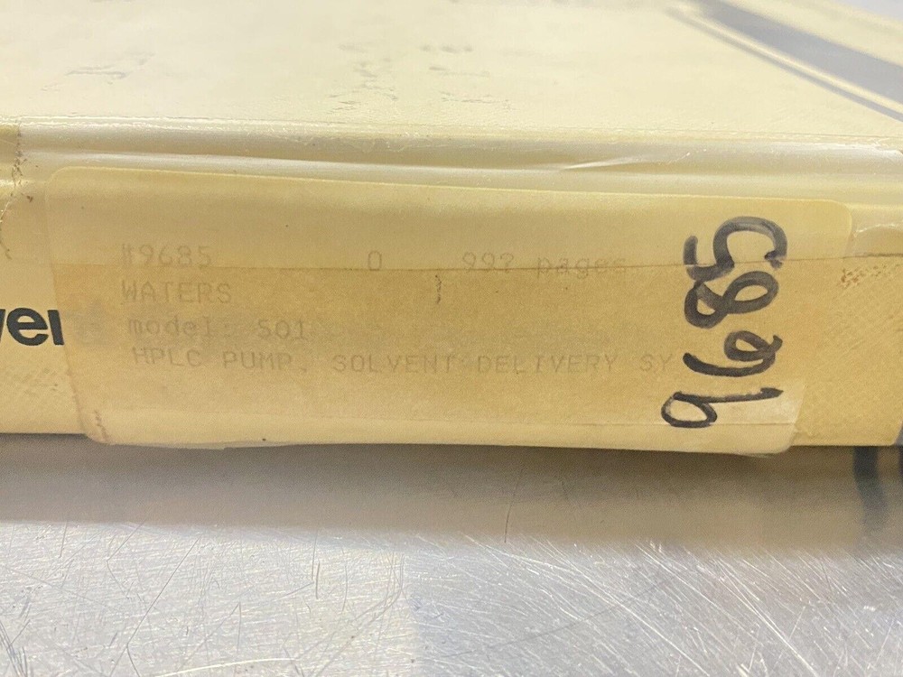 Waters 501 Solvent Delivery System - Users Guide / Instructions Manual