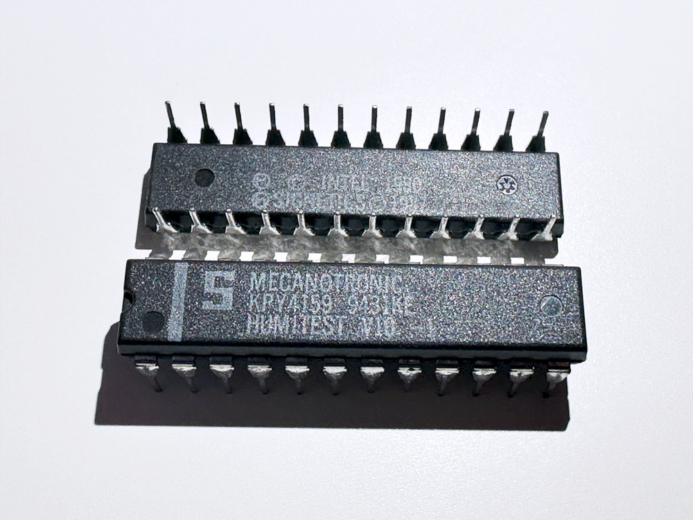 1X KPY4159 SIGNETICS / INTEL DIP-24 IC