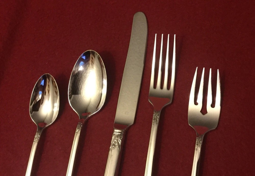 * ONEIDA - DAMASK ROSE * Silverware * CHOOSE CHOICE * STAINLESS FLATWARE * USA