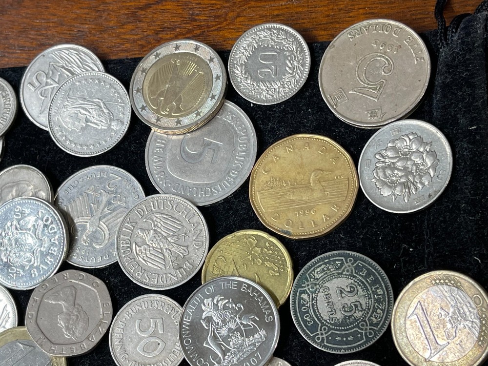 Assorted World Foreign Exchangable Coins Lot 091025