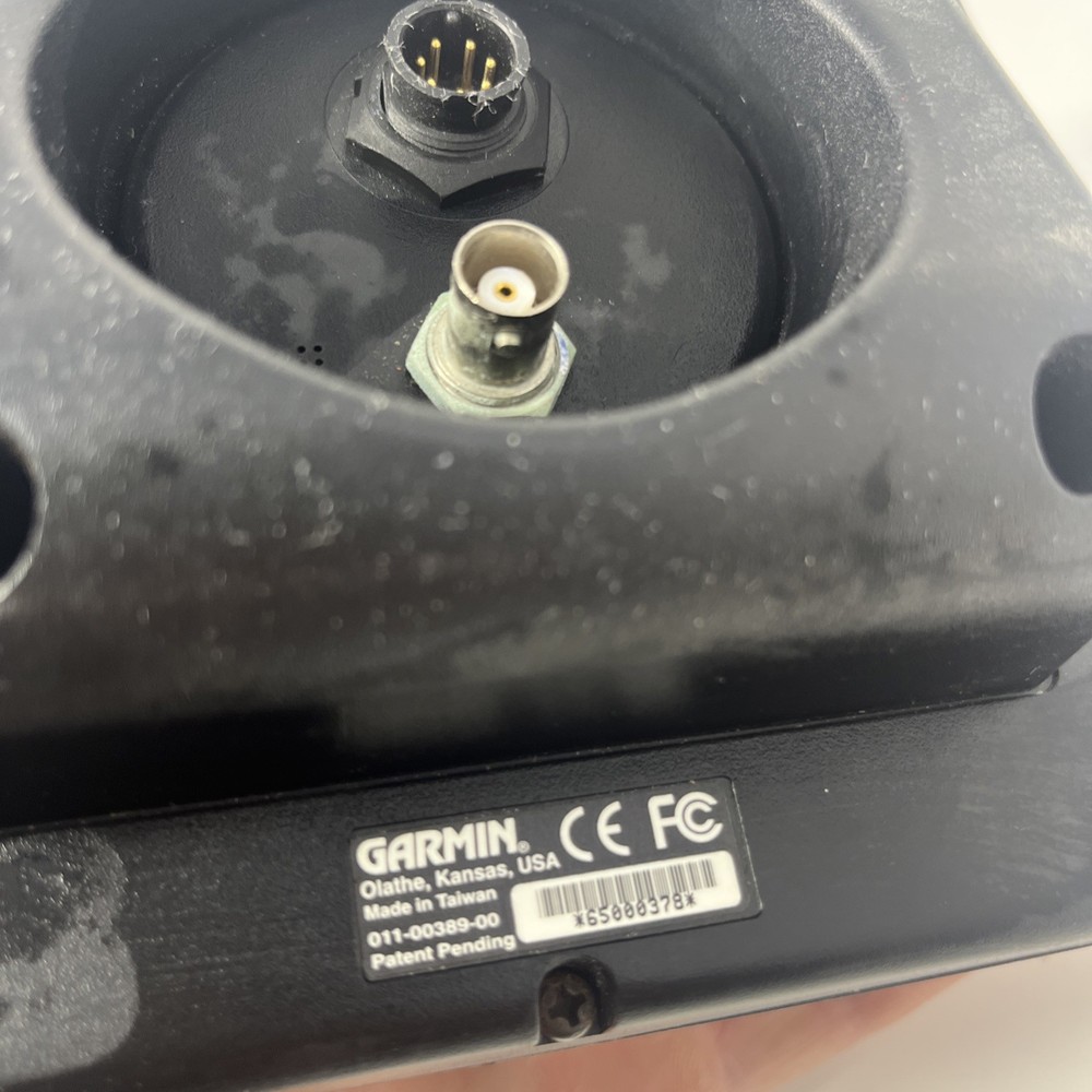 Garmin GPSmap 180 Chartplotter GPS Unit W/ Accessories Untested
