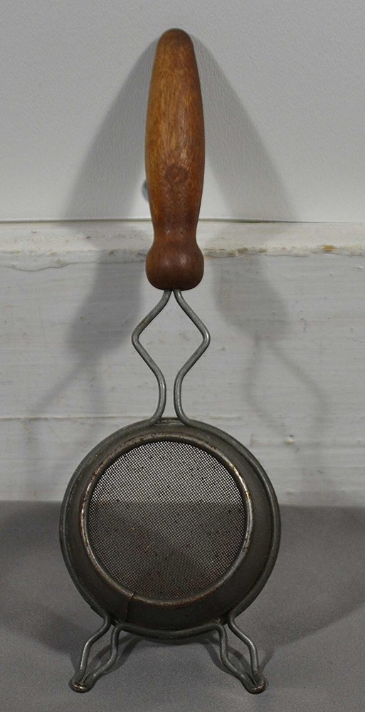 Antique Baking Sifter w/Wooden handle - very nice!