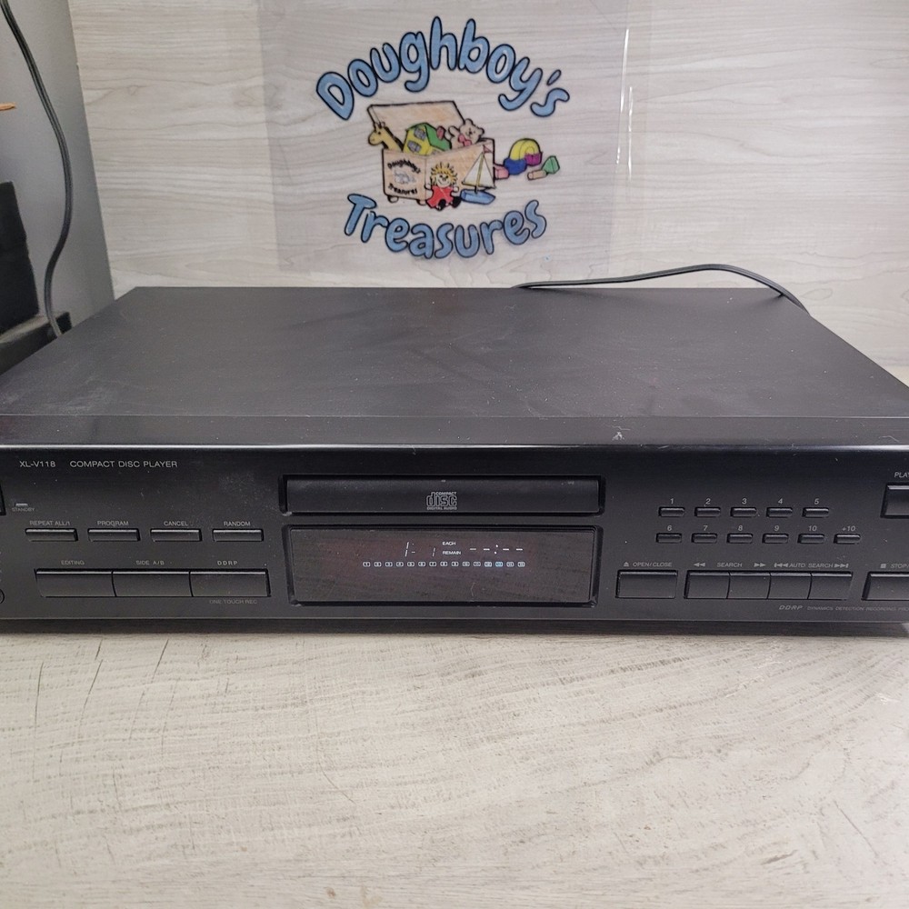 JVC XL-V118BK 1996 Compact Disc Player No Remote Tested and Working