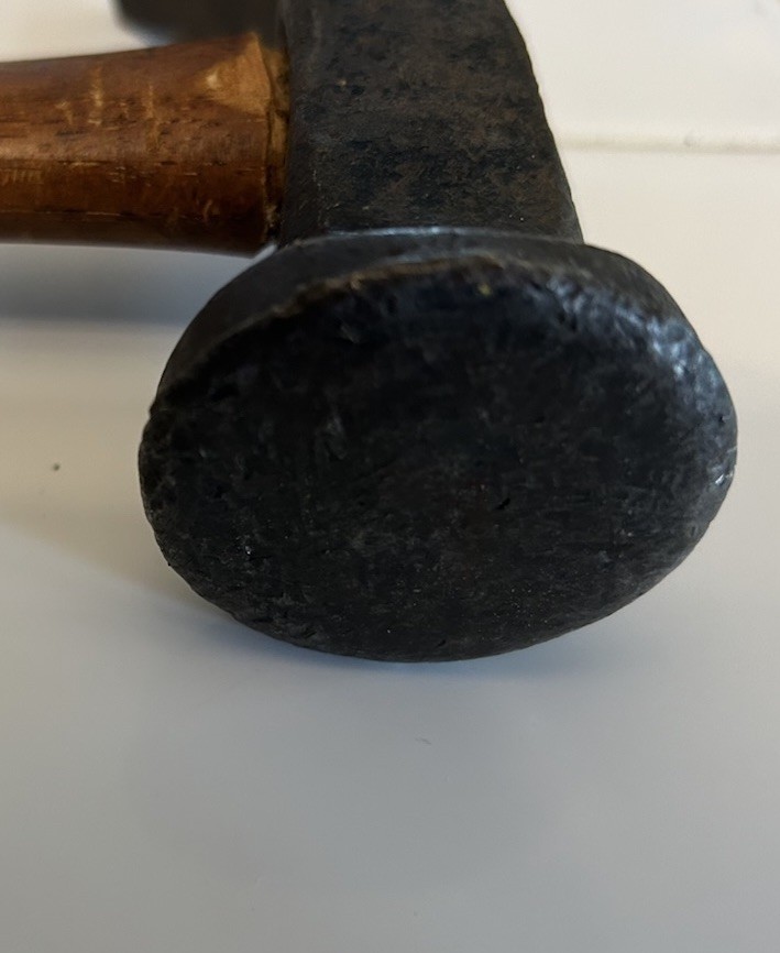 VINTAGE COBBLERS HAMMER (SNAP-ON HANDLE)