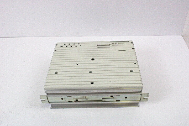 Lenze EVF8204-E Variable Frequency Drive 00384006 -used-