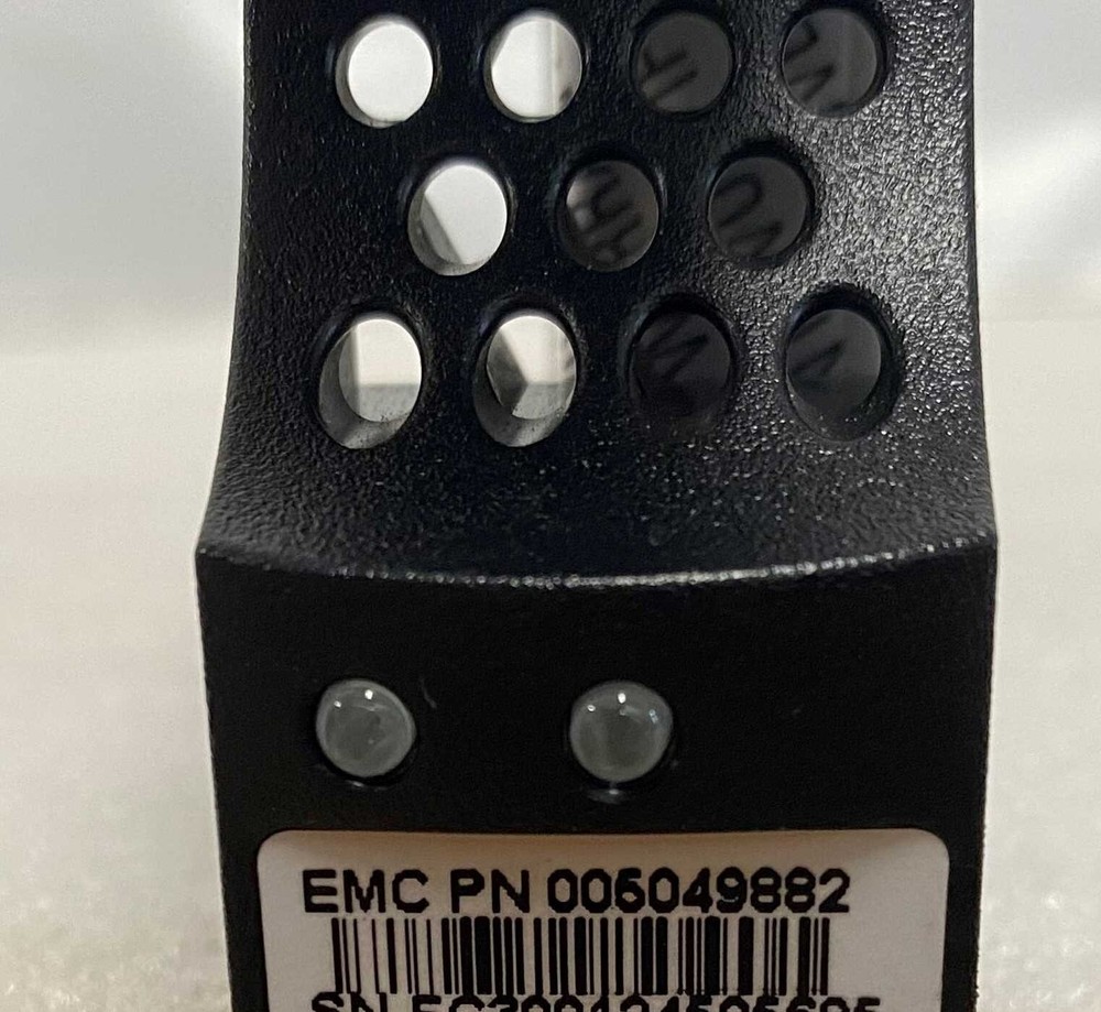 EMC 005049882 100GB 3.5" 6Gbps SATA Solid State Drive