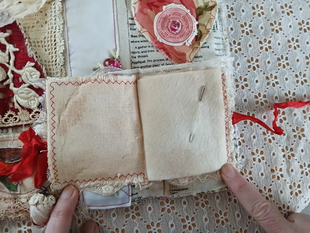 Handmade Sewing Roll/Huswif