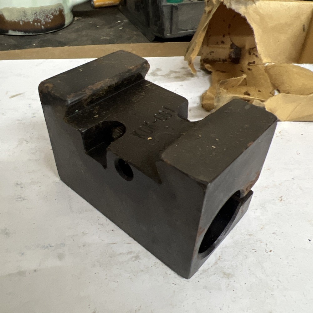 KDK tool holder lathe kdk-105 NOS