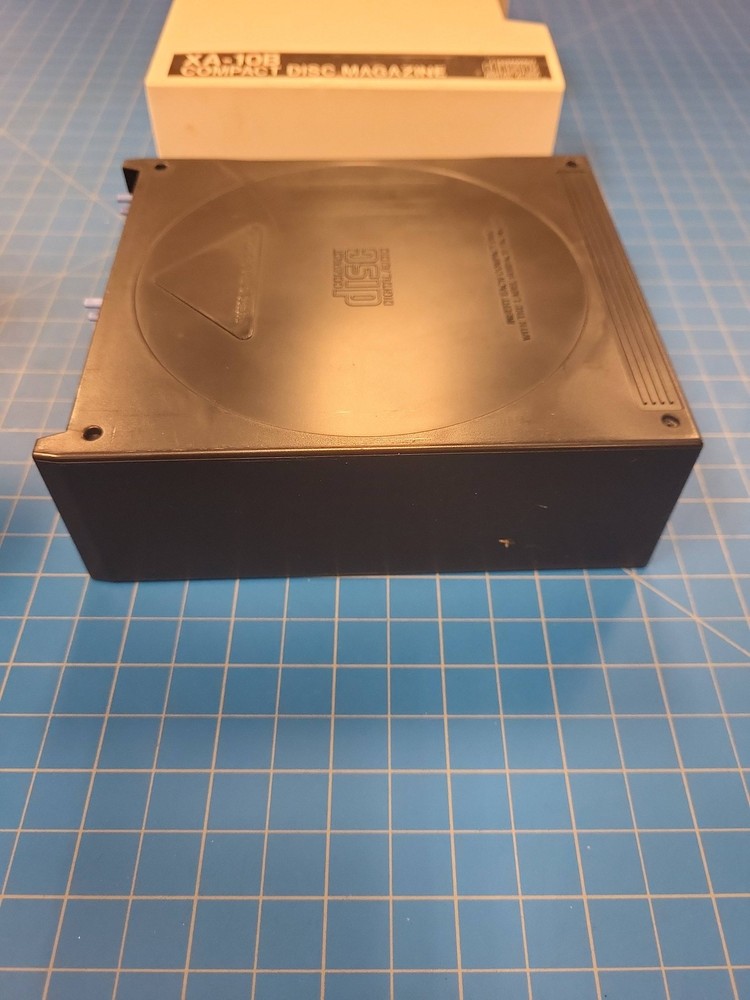 Ford E9LF-18C833-AA 10 Compact Disc CD Magazine Automatic Changer Player