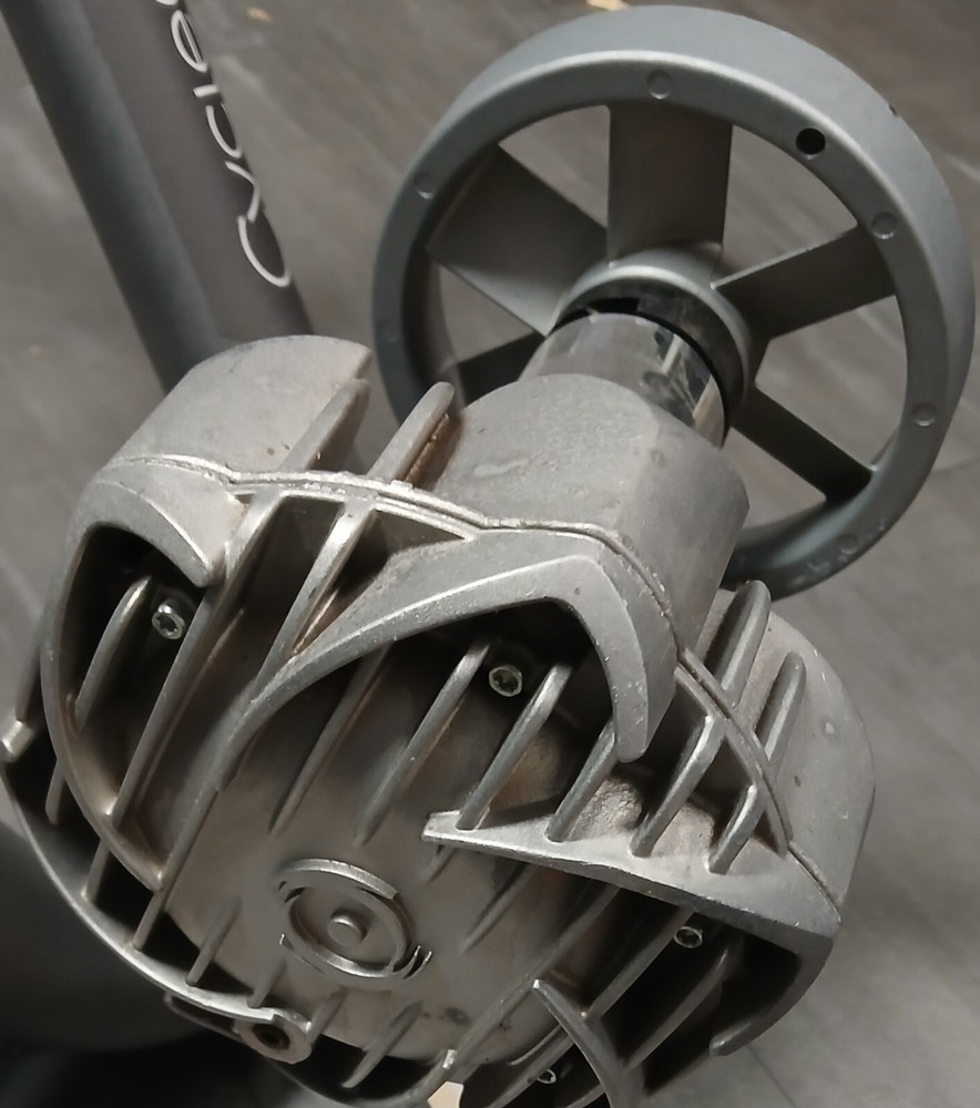 CycleOps Fluid2 Indoor Trainer