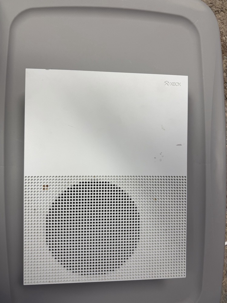 Microsoft Xbox One S Console Bundle HDMI Wired Controller & Headset