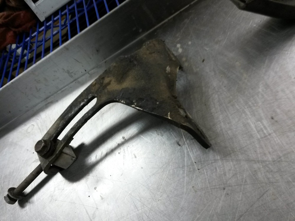 Adjustment Accessory Bracket For 95-97 Geo Prizm  1.8