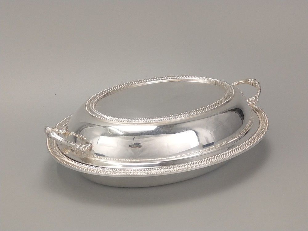 Silver plated entrée dish medium oval meat serving dish plated on copper