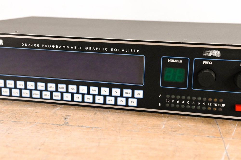 Klark Teknik DN3600 Programmable Graphic Equalizer CG01XTR