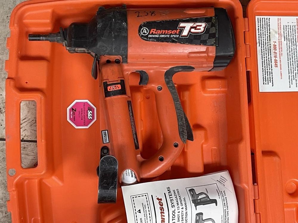 RAMSET T3 gas Powered Fastening Tool Nail Gun, Tool & Case Only