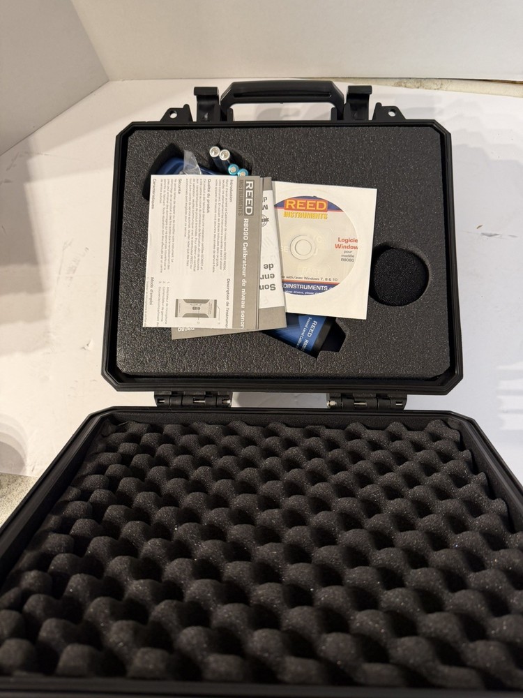 Reed Instruments R8080-Kit Data Logging Sound Level Meter And Calib