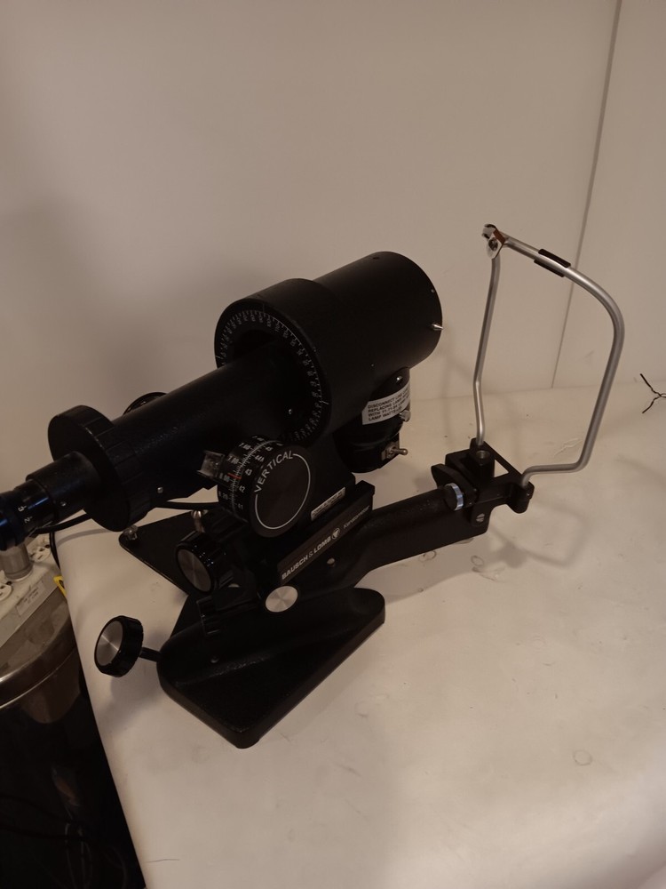 Bausch & Lomb Keratometer