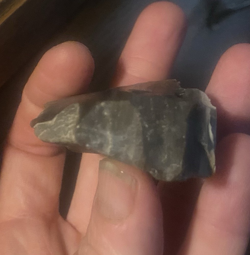 Texas Georgetown Flint Rock Quality Stone NICE EDGES Knapping Fire Making 2.79oz