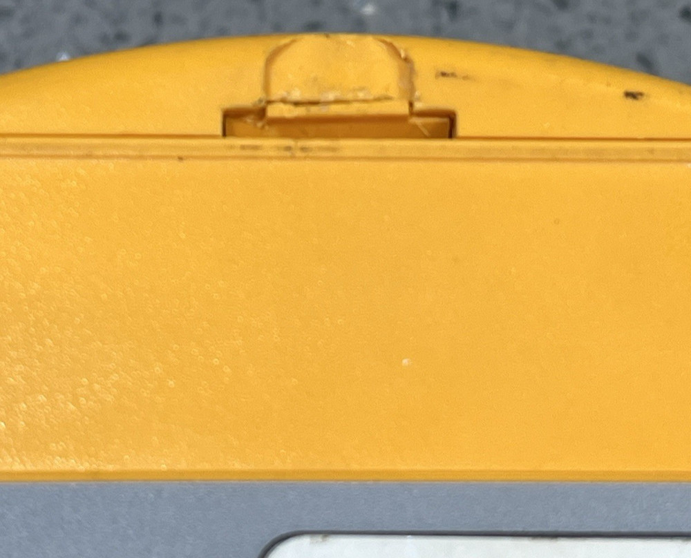 PLS 360 red laser level w/ bracket plus case