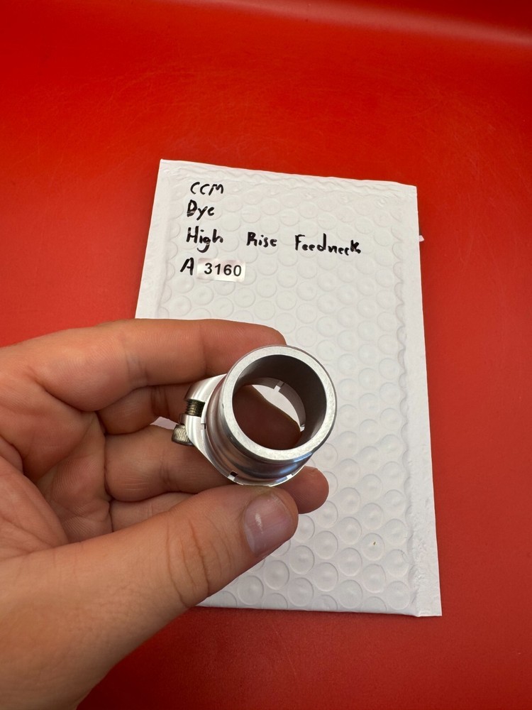 CCM Dye High Rise Feedneck
