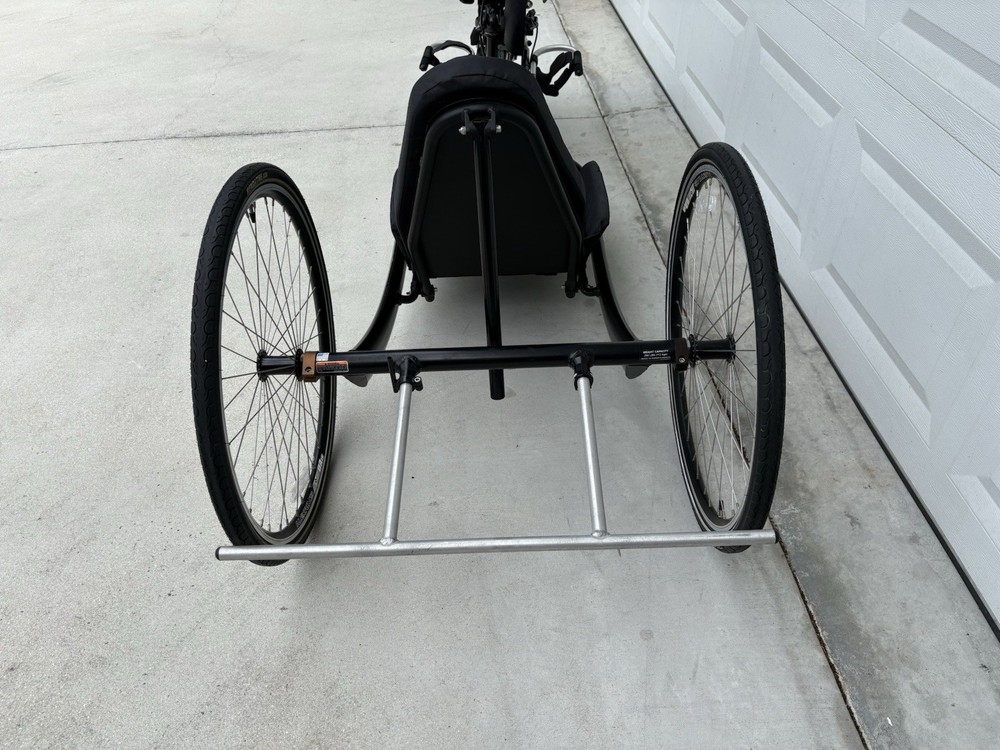 Invacare Top End Force 3 handcycle 27 speeds.
