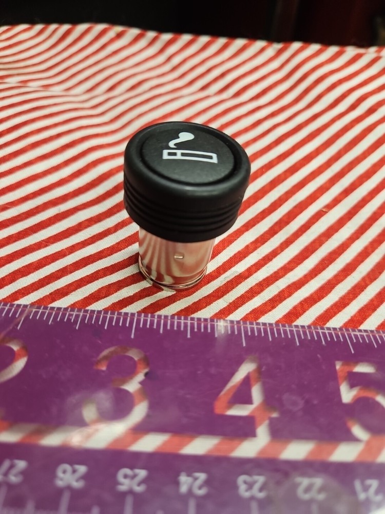 2004-2012 Ford F150 Dash Lighter