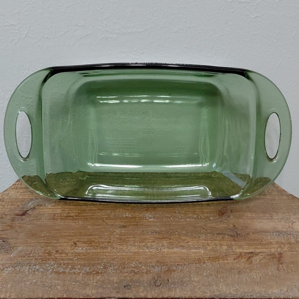 Anchor Hocking Green 1.5 Quart Baking Dish