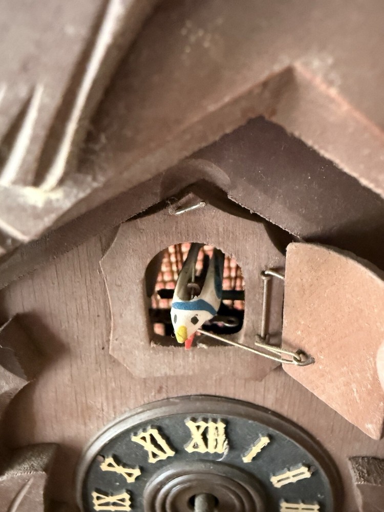 Antique BLACK FOREST CUCKOO CLOCK