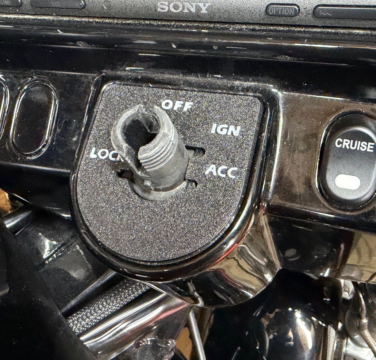 Harley Replacement Ignition Switch Plate - OEM # 71422-03 & 71427-96