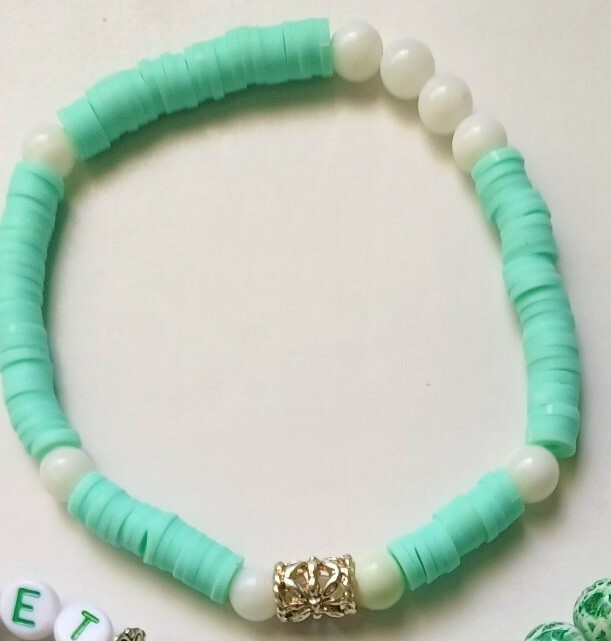 Sweet Mom Stretchy Charm Bracelet Stack and Key Ring-Green