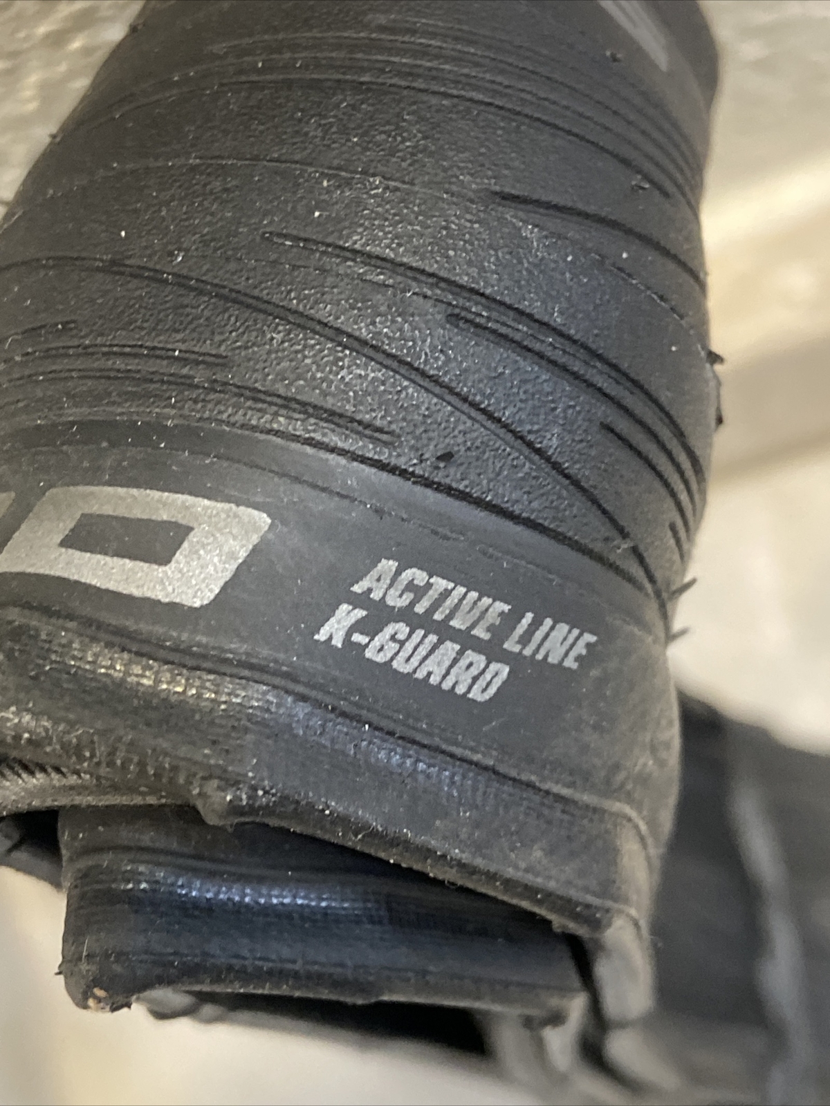 Schwalbe Lugano Folding Clincher Tires -a pair of tires -Two 700 x 25 Clinchers