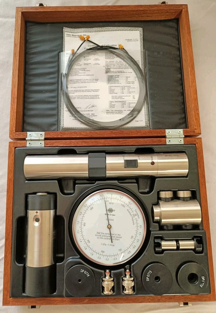 Bruel & Kjaer Type 3541 Sound Intensity Calibrator