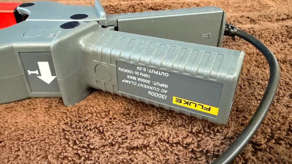 Fluke AC Current Clamp I3000s Current Resistance Ground Leakage Scopemeter