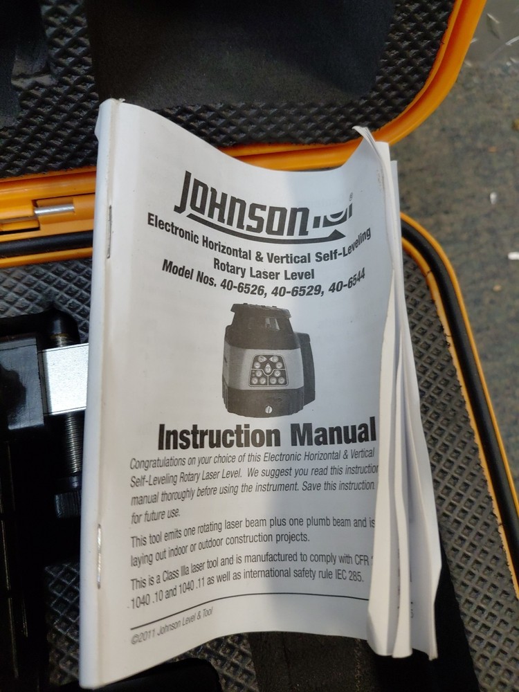 Johnson Level 40-6544 Electronic Self-Leveling Horizontal/Vertical Rotary Level