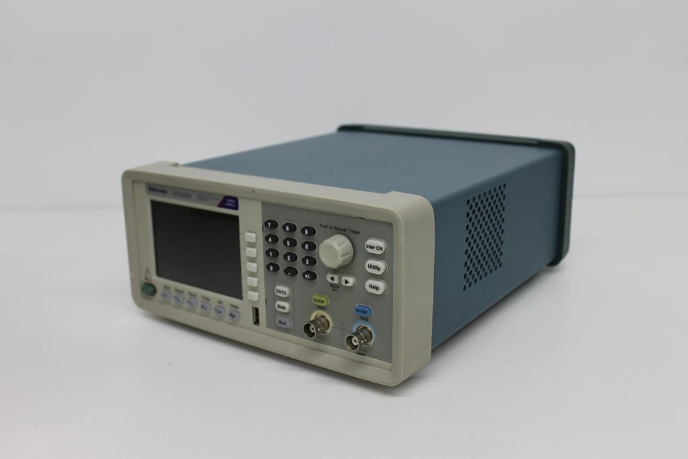 Tektronix AFG1022 Arbitrary Function Generator Dual Channel 25 MHz