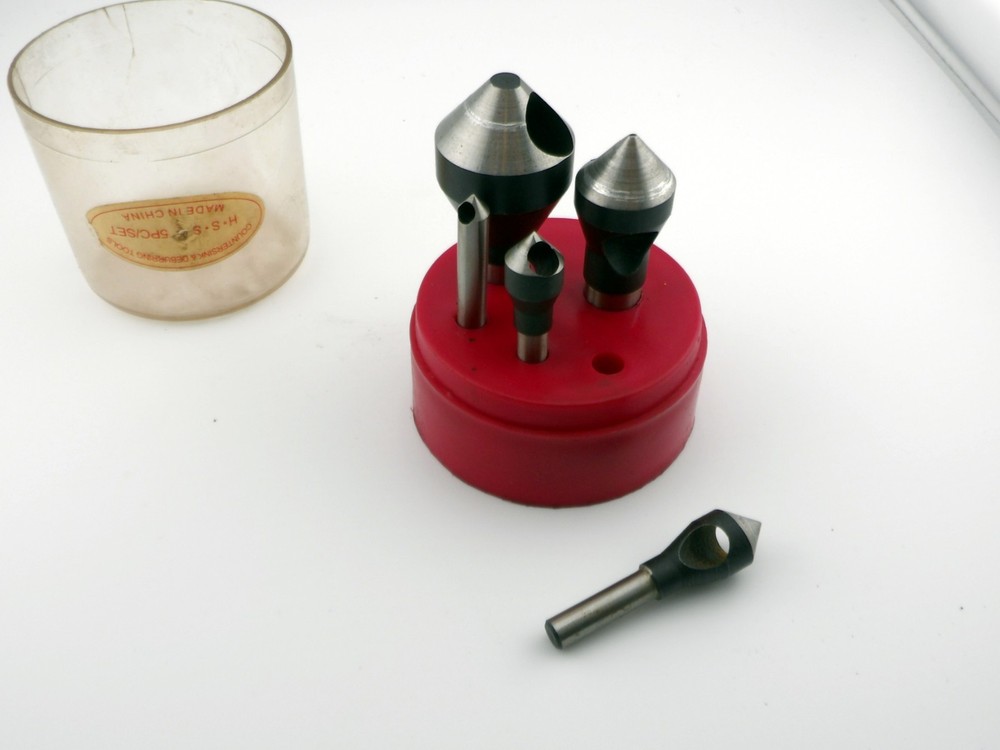 5 Piece Set HSS Countersink & Deburring Tools in Case
