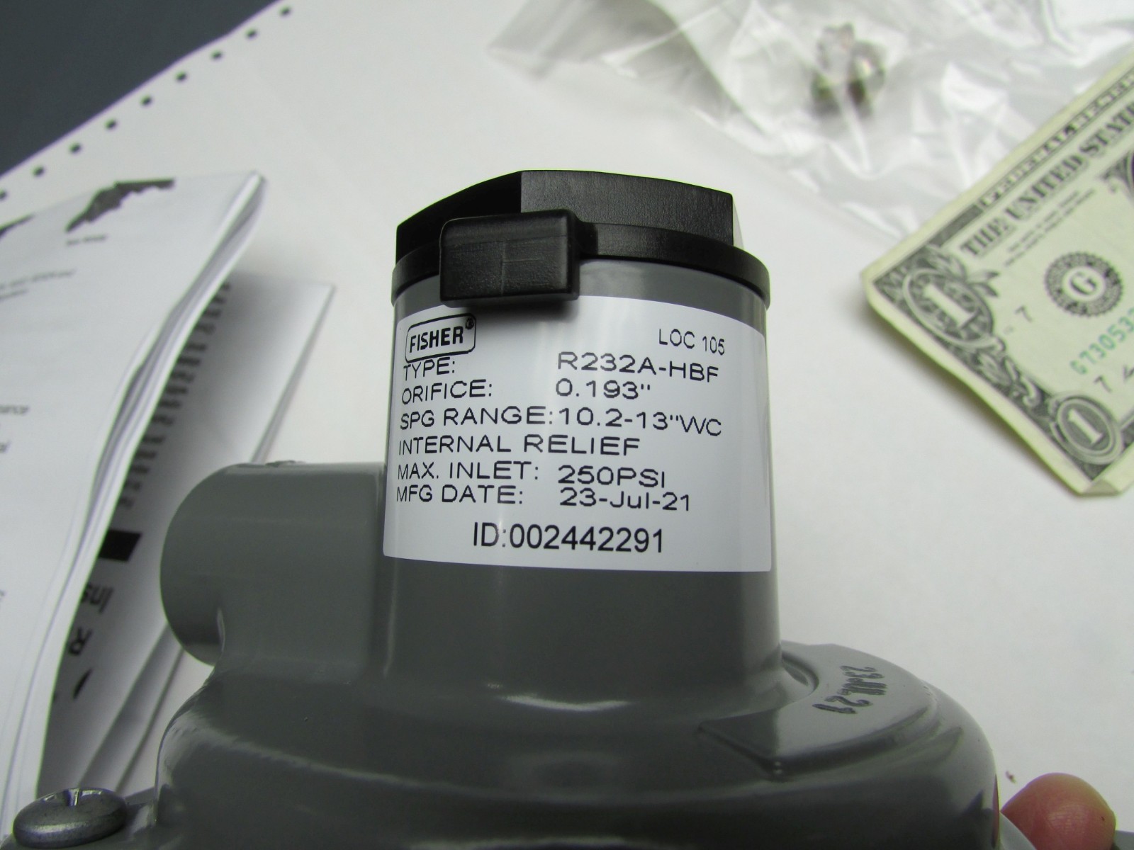 Emerson-Fisher 2-Stage LP Gas Propane Regulator Valves 550K BTU FPOL x 1/2" NPT