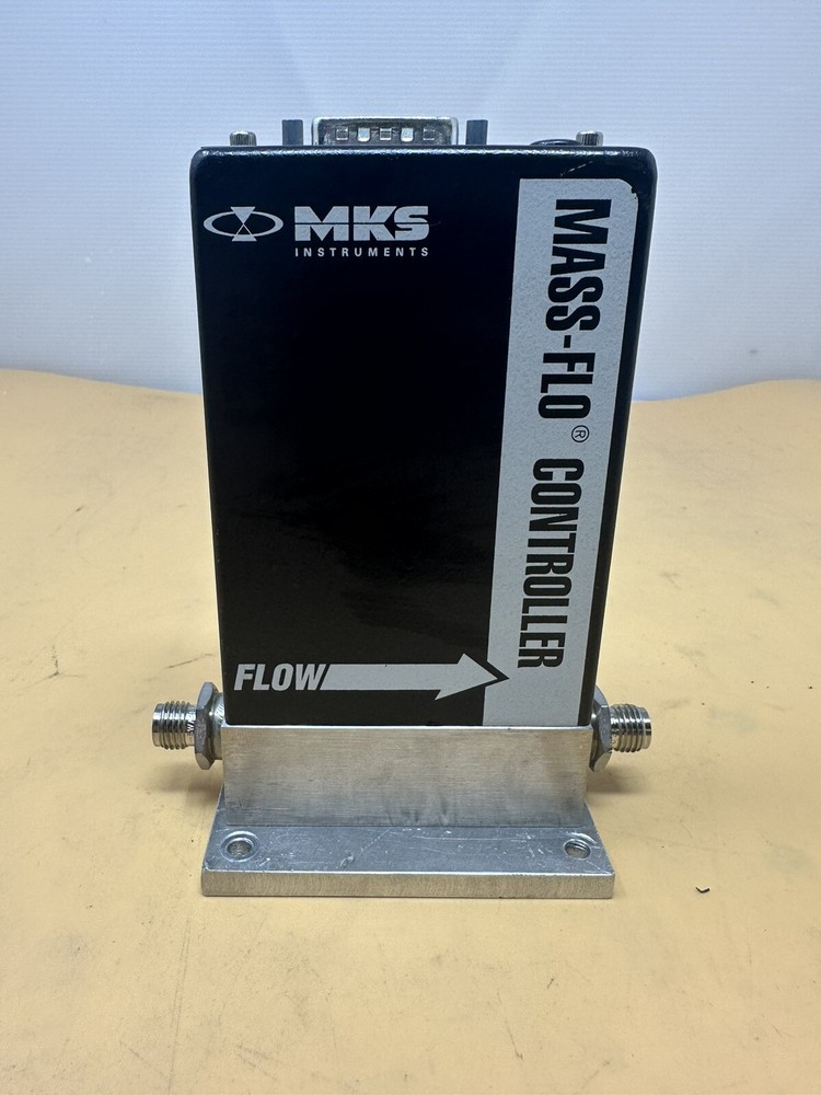 MKS Mass-FLO Controller Model 1179A13CS1BB  (Range: 1000 SCCM)