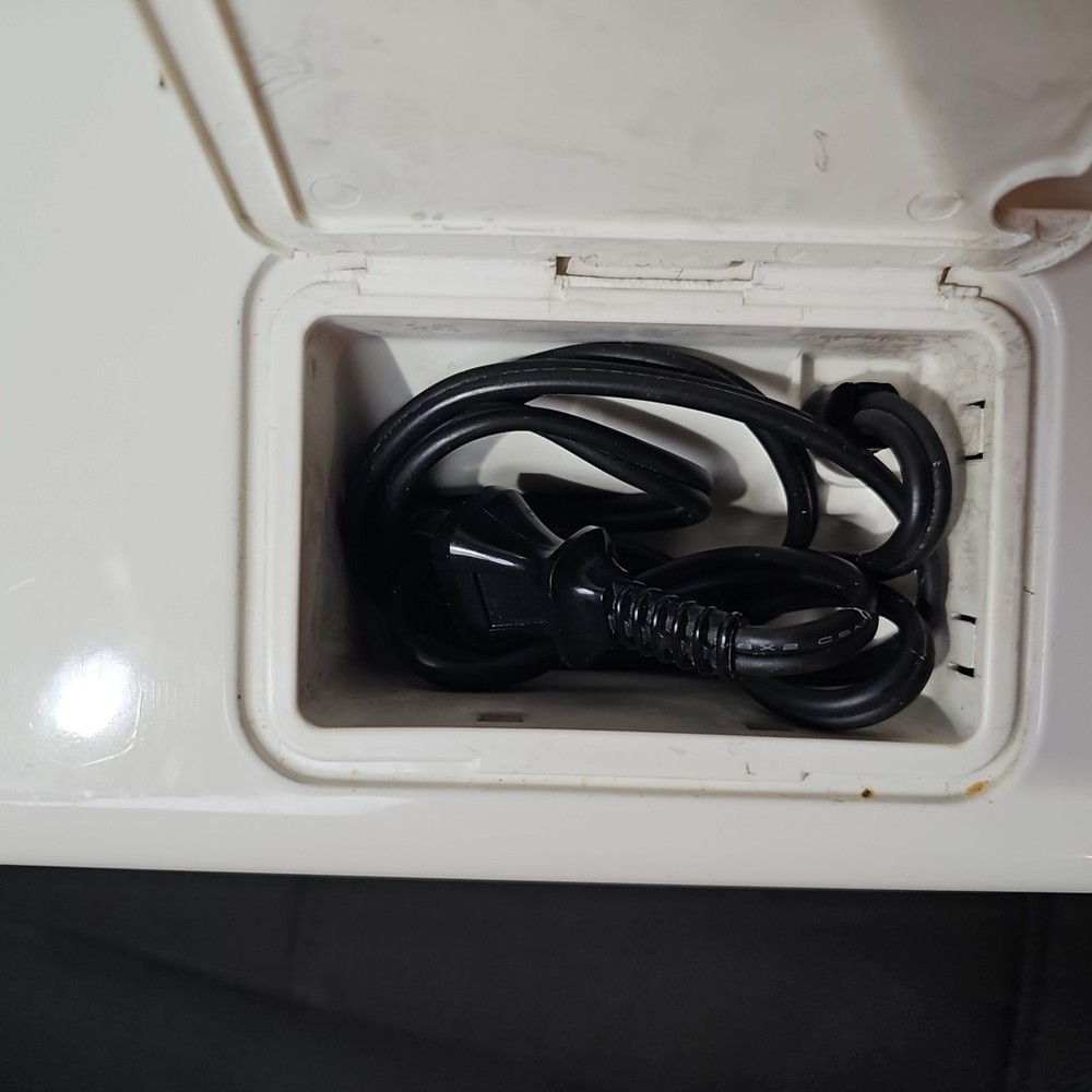 Panasonic SD-BT2P White Bread Bakery Automatic 1lb Bread Maker Machine