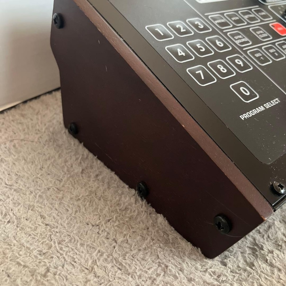 Behringer Pro-800 Synthesizer