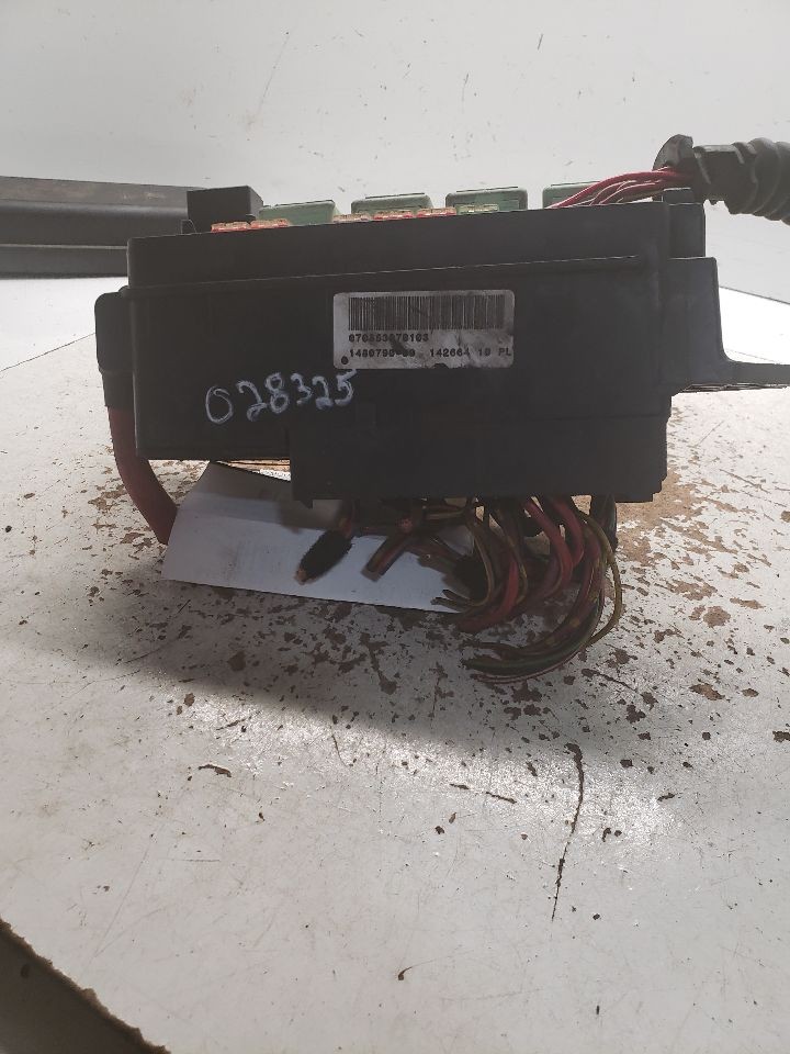 Used Fuse Box Engine fits: 2003 Mini COOPER Grade A