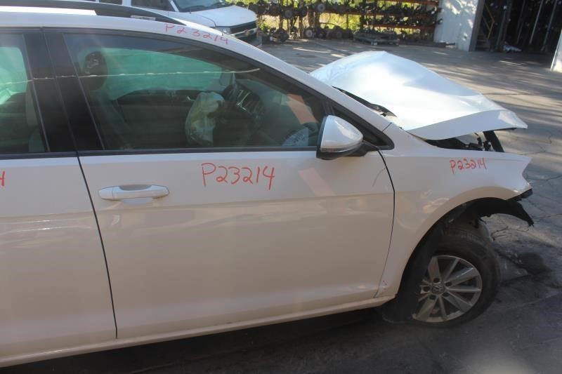 GOLF 2019 Camera/Projector 579222