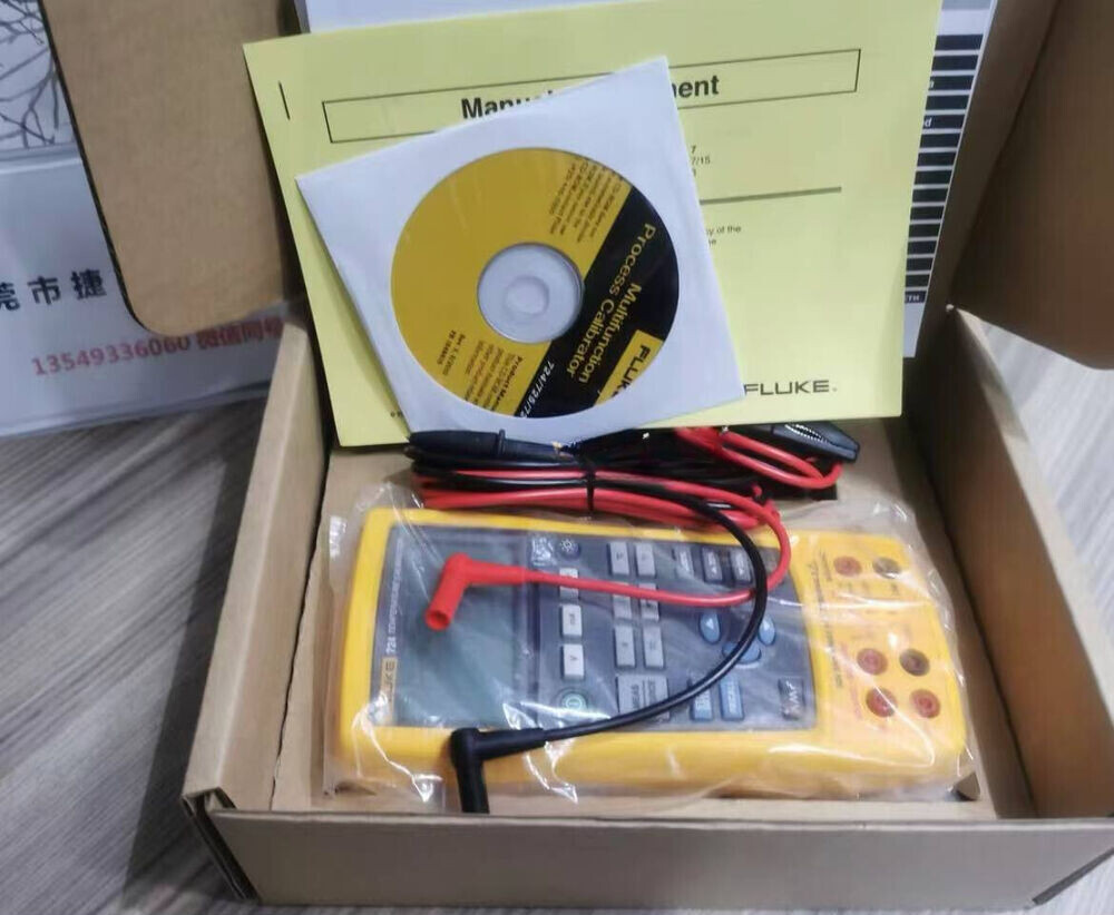 NEW Fluke 724 Documenting Multifunction Process Calibrator