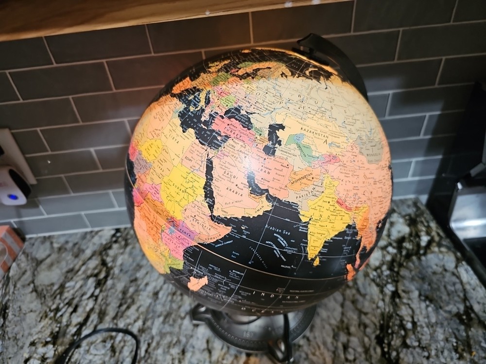 Old Deco Replogle Starlight Series Black Lighted World Globe Lamp Light Decor
