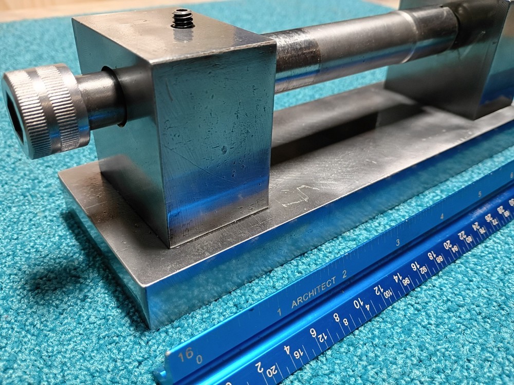 Steel Rectangular Fixture Block with Rotating Shaft and Threaded Collars, 30cm