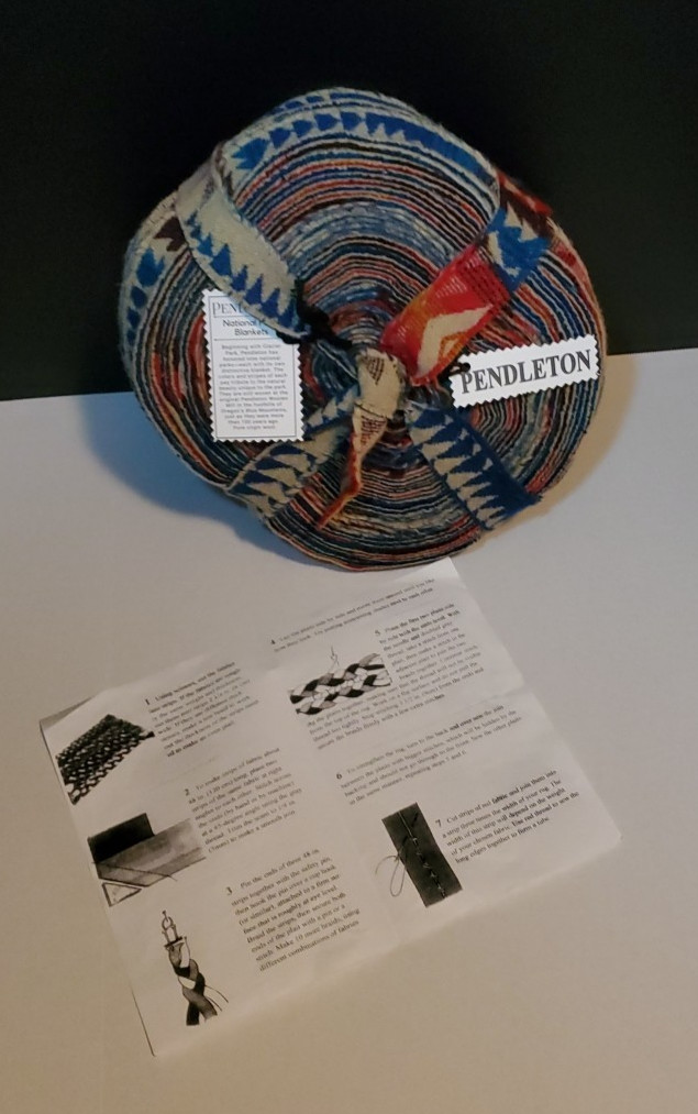 New PENDLETON Authentic WOOL Braid Rug CRAFT Kit +Tags & Instructions WHOLESALE