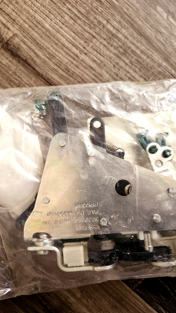 2011 Kenworth T800 Door Assembly, Front (Left Hand)