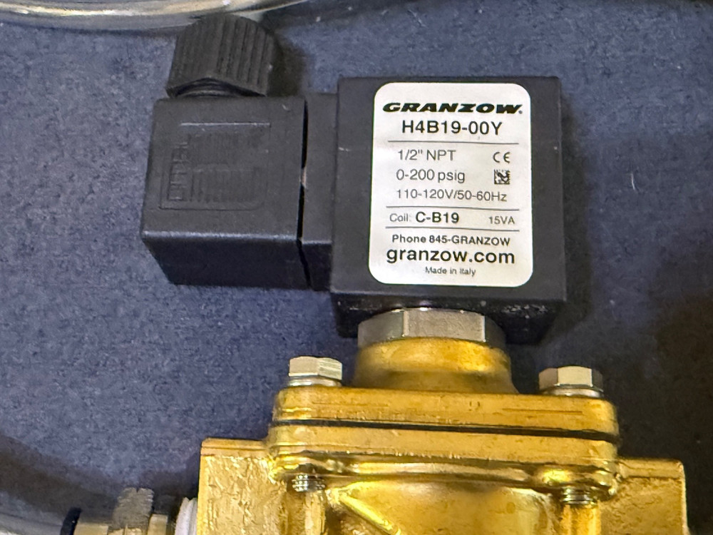 Cleatech Oxygen Analyzer Nitrogen Purge Controller with O2 Sensor A21-HM-OA1