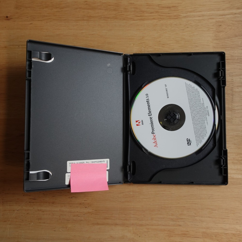 Adobe Photoshop Elements 5.0 + Premiere Elements 3.0 w/Serial Numbers