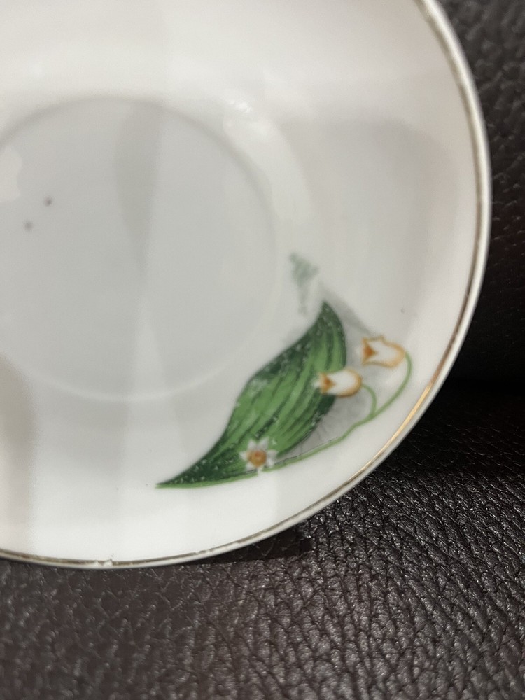 2 Japan Small Saucer Pre Owned